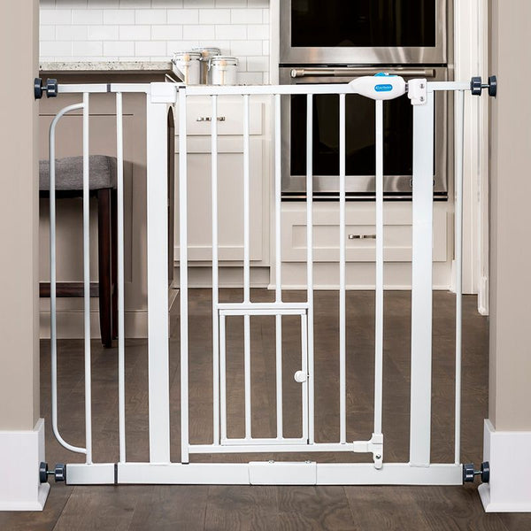 Carlson Pet Gate with Cat Flap || Carlson Pet Products || view 2