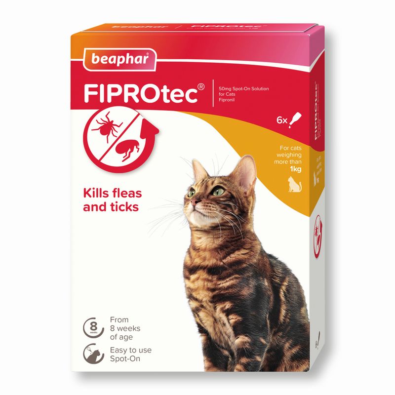 FIPROtec spot-on solution kills fleas and ticks, for cats over 1kg and from 8 weeks of age. Pack contains 6 pipettes. Easy to use spot-on application.
