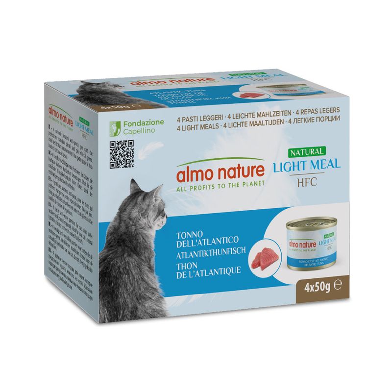 Almo Nature Natural Light Meal HFC, Atlantic tuna, 4 light meals of 50g each. Packaging with cat and product image.