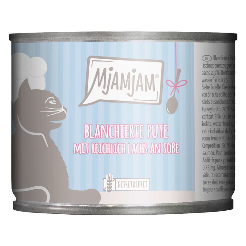 Mjamjam wet food for cats, blanched turkey with plenty of salmon in sauce, grain-free.