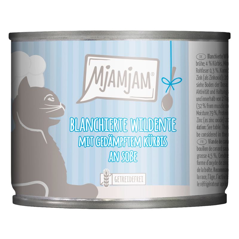 Mjamjam wet food for cats: blanched wild duck with steamed pumpkin in sauce, grain-free.