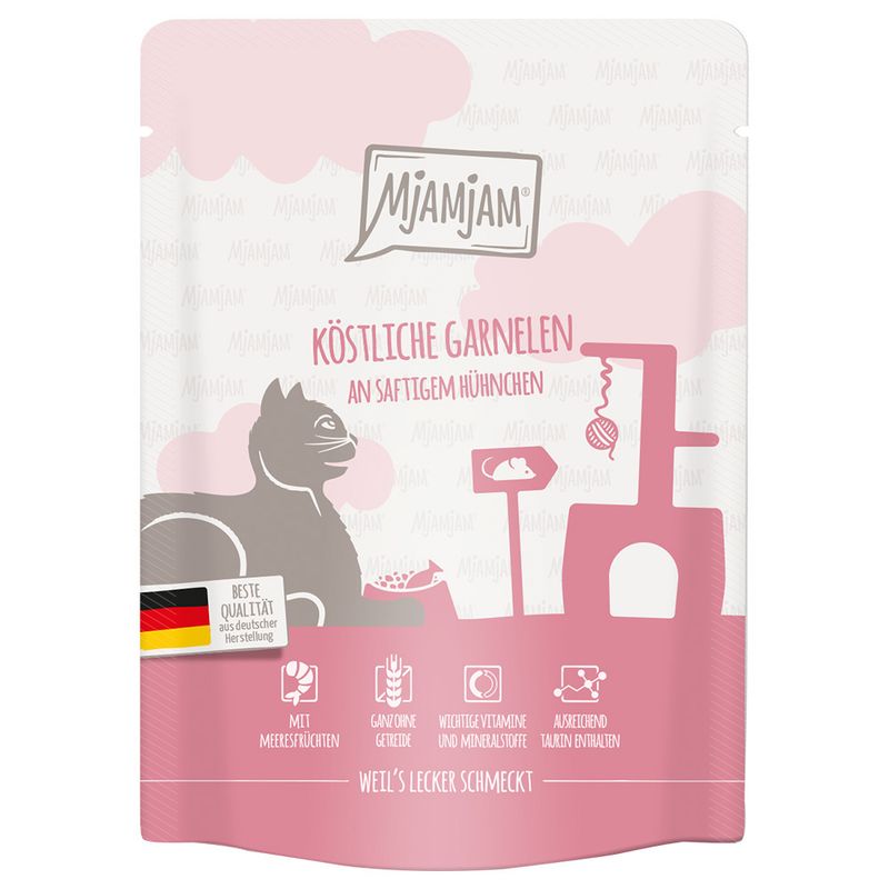 Mjamjam delicious prawns with juicy chicken. Premium quality from German production. With seafood, grain-free, contains essential vitamins and taurine.