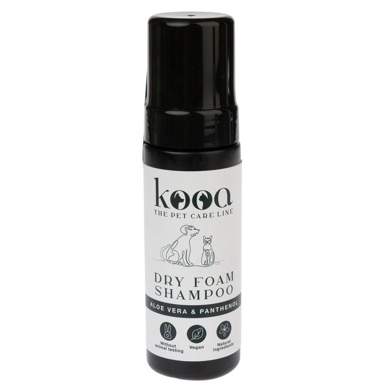 kooa Dry Foam Shampoo with aloe vera and panthenol, vegan, cruelty-free, natural ingredients.
