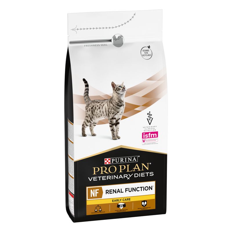 Bag labelled Pro Plan Veterinary Diets NF Renal Function Early Care, with icons for moderate protein, palatability, and kidney support. Designed to be recyclable. ISFM certified.