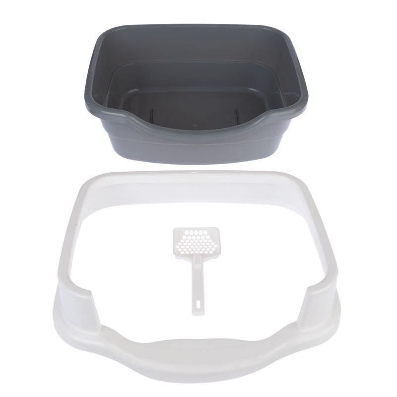 Cat litter tray with grey base, white rim and litter scoop. Ideal for easy cleaning and hygiene.