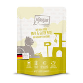 Mjamjam Quetsche Duo with tender duck and turkey on steamed pumpkin. Top quality from German production. Extra high meat content, grain-free, valuable vitamins and taurine.