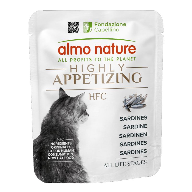 almo nature HFC cat food with sardines, suitable for all life stages. Ingredients originally for human consumption, now cat food. Fondazione Capellino logo visible.