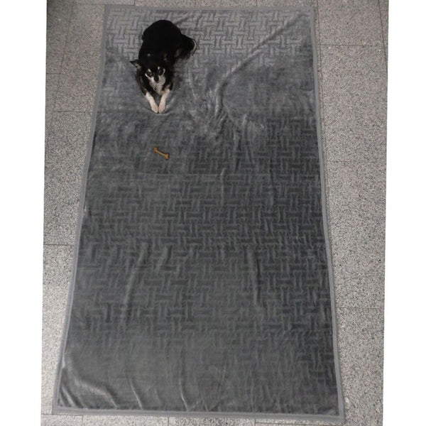 Bones Snuggle Blanket - XXL Grey || zooplus Exclusive || view 5
